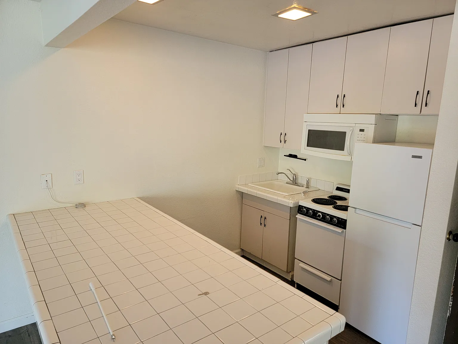 1 bed, 762 sqft, $1,785 — Photo 3