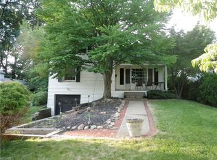 2039 Stabler Rd, Akron, OH 44313