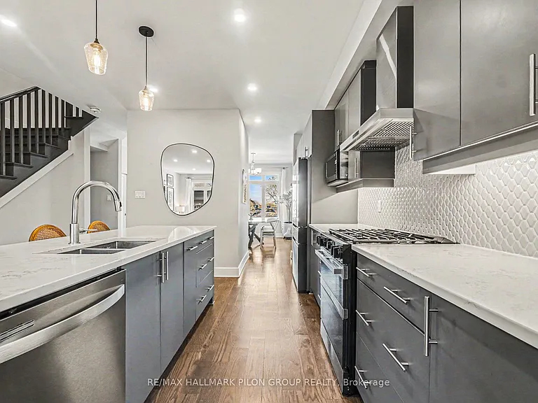 618 Mikinak Rd — Photo 13