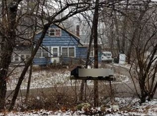 112 School House Rd, Groton, MA 01450