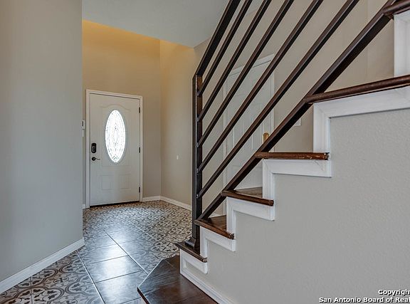 4th image of 1514 Firwick Dr