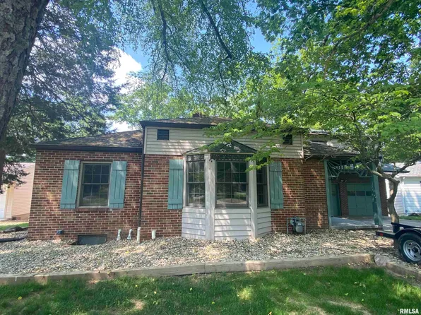 208 E Hazel Dell, Springfield, IL 62712