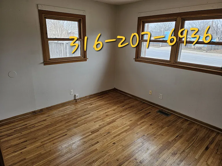 461 S Woodlawn Blvd — Photo 16
