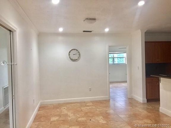 5th image of 17202 SW 86th Ave