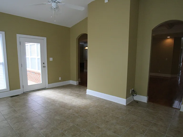 6501 Donnegal Farm Rd — Photo 9