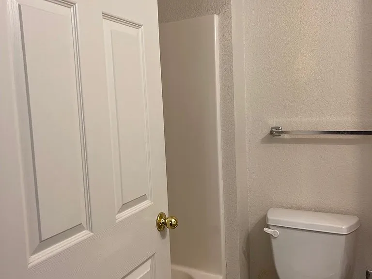 311 Overton Ave — Photo 10