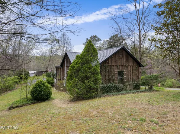 1138 McCammon Rd, Knoxville, TN 37920