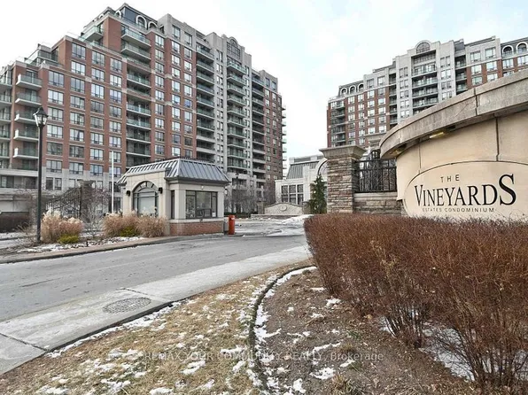 350 Red Maple Rd Unit 612, Richmond Hill, ON L4C 0T5