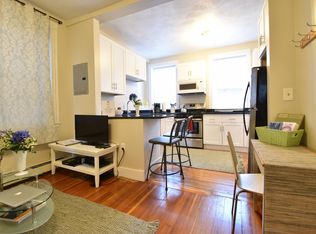 16 Moon St #4, Boston, MA 02113