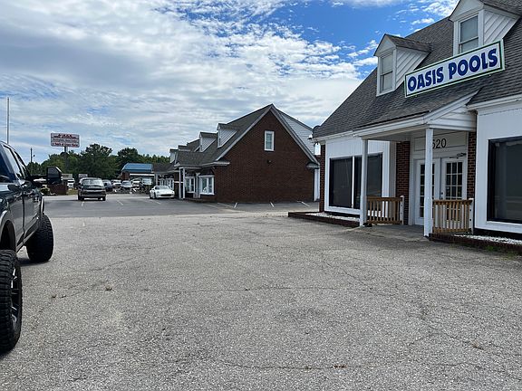 4th image of 520 S Wesleyan Blvd