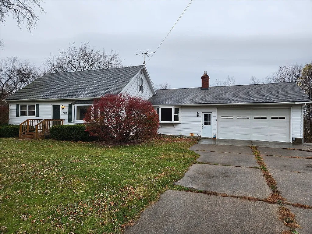 2112 Norcross Rd photo 1