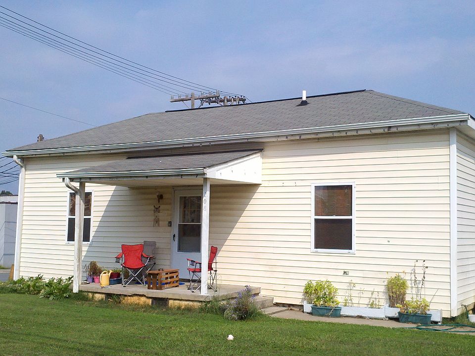 1st image of 208 Lindsey St