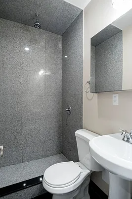 Rented by Compass | media 21