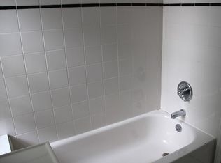 906 Maplegrove Ave, Royal Oak, MI 48067