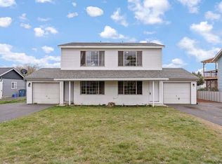 3138 SW Glacier Ave, Redmond, OR 97756