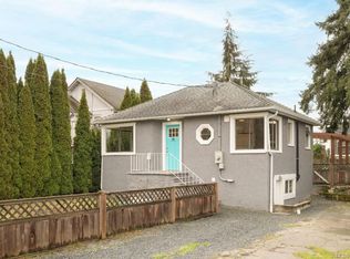 11 4th St, Nanaimo, BC V9R 1S6