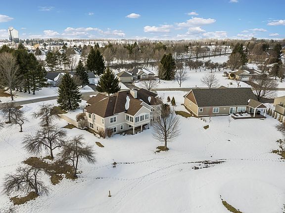 4th image of 5002 Arrowhead Cir