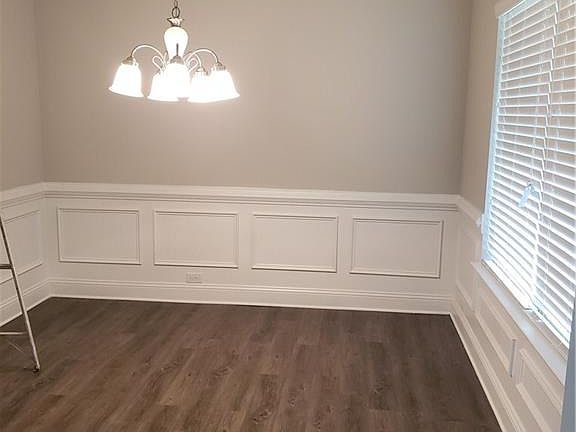 3rd image of 3282 Bellingham Way