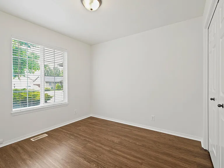 3007 Manchester Dr — Photo 21