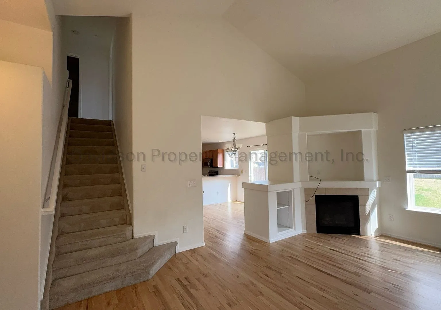 Charming 3 Bedroom House in Stetson Hills — Photo 3