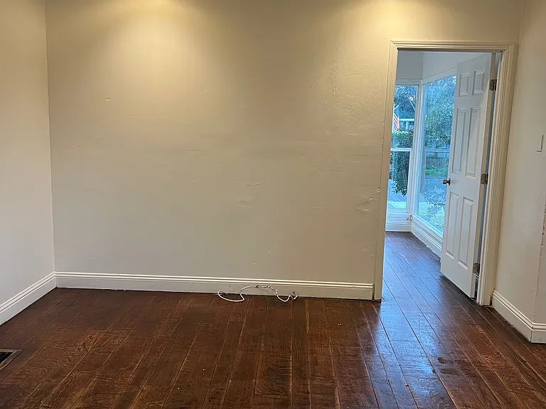 2315 Durant Ave — Photo 6