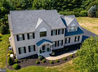 10 Jacqueline Cir, Glenmoore, PA 19343