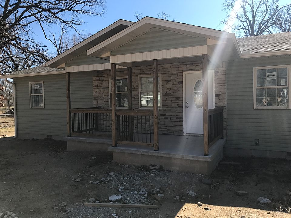 1st image of 6807 SE 73rd Ter
