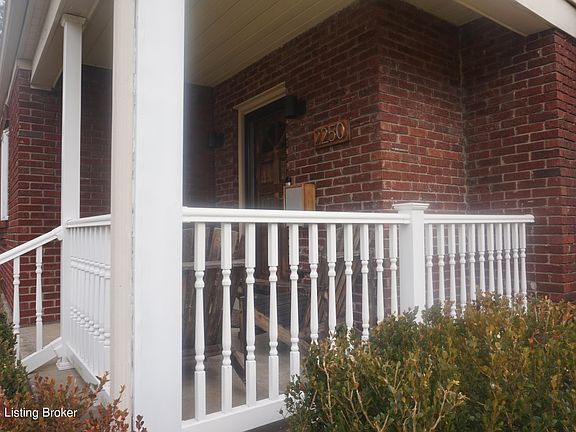 4th image of 2250 Richland Ave