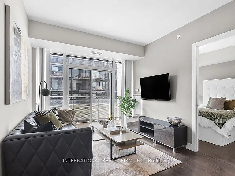 525 Adelaide St W #LPH35 — Photo 8