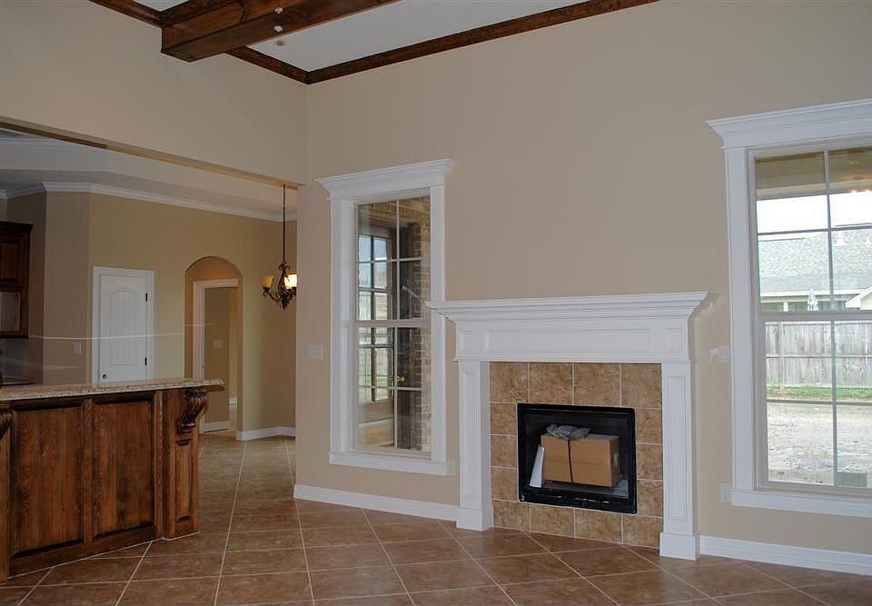 1st image of 3675 Canyon Ln