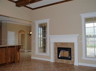 3675 Canyon Ln, Beaumont, TX 77713