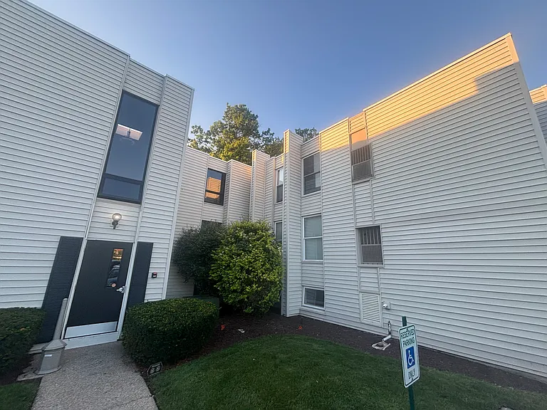 1675 Cedarwood Dr #I — Photo 26