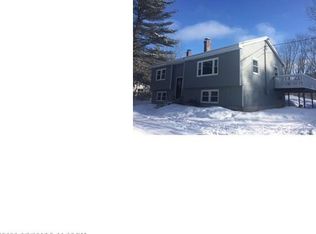 2 Arthur Dr, Steep Falls, ME 04085