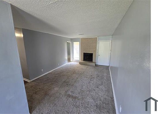 5th image of 6273 Briarwood Ln