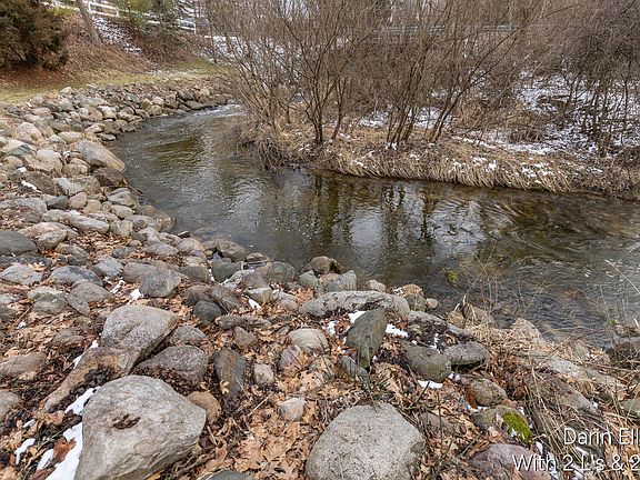 5th image of 7086 Peck Lake Rd