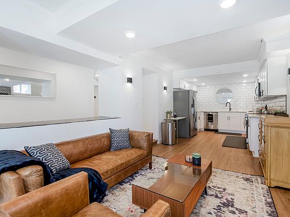 2nd image of 1820 W 38th St