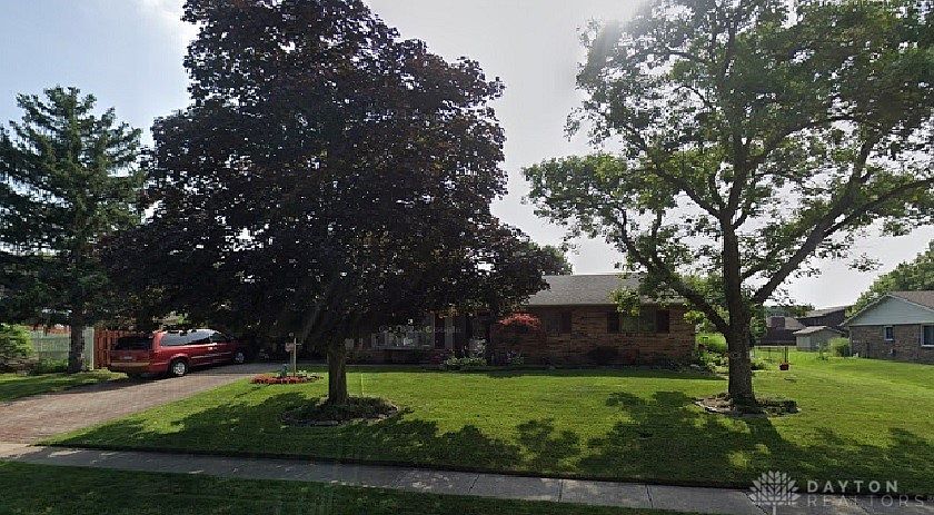 1st image of 7580 Gardenside Dr