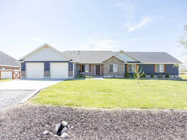 3011 N 2400 W, Benson, UT 84335