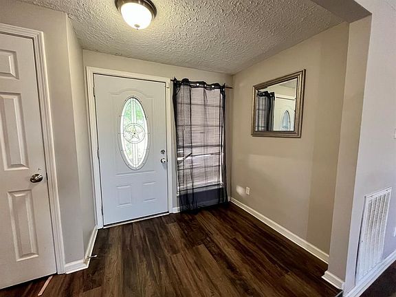 3rd image of 3212 Wavecrest St