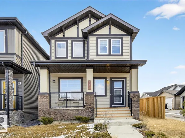 203 Cavanagh Cmn SW, Edmonton, AB T6W 3Y2