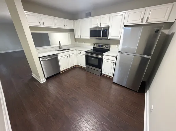Sunset Square Apartments, 11610 NW 24th Ct #11613, Pompano Beach, FL 33065