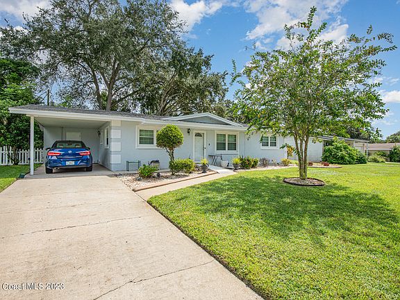2nd image of 4325 Lauren Ln