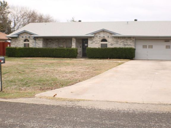2nd image of 4214 Lakecliff Dr
