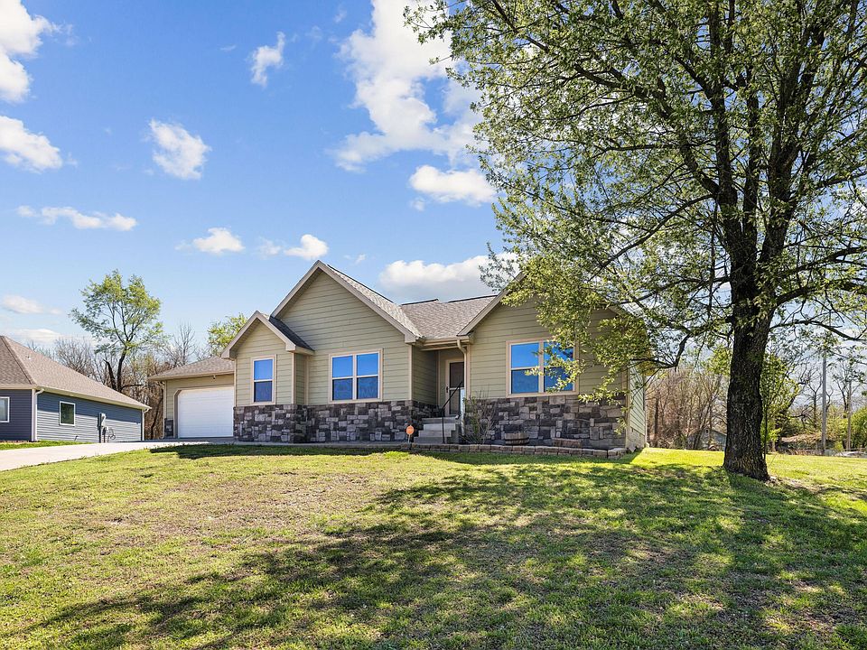 108 Harrison Court, Carterville, MO 64835 Zillow