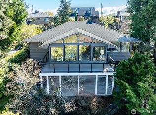 3430 39th Avenue W, Seattle, WA 98199