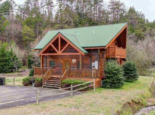 2010 Goose Gap Rd, Sevierville, TN 37876