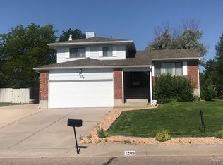 1209 Bluestem Blvd, Pueblo, CO 81001