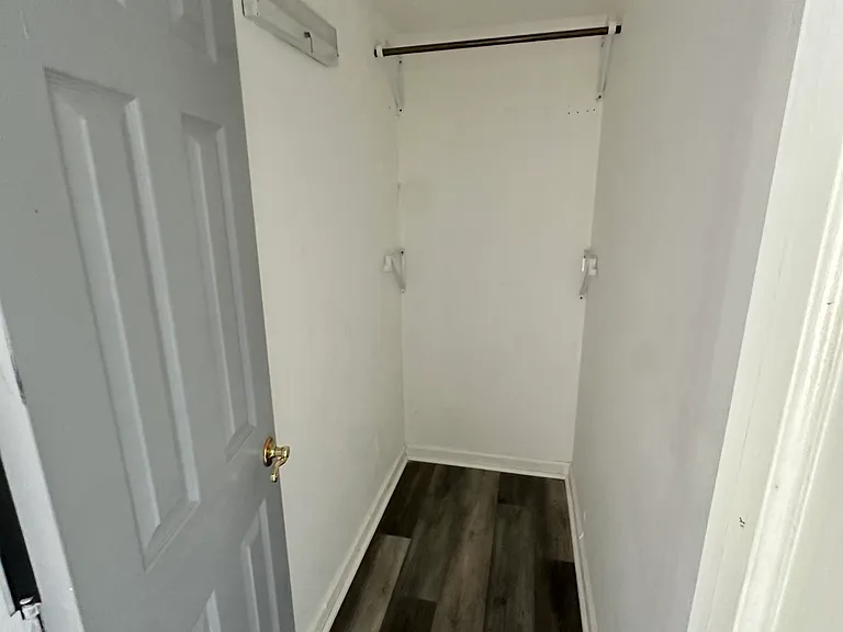 26 Townsend Ave — Photo 20