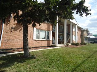 7831 S Roberts Rd APT 1, Bridgeview, IL 60455