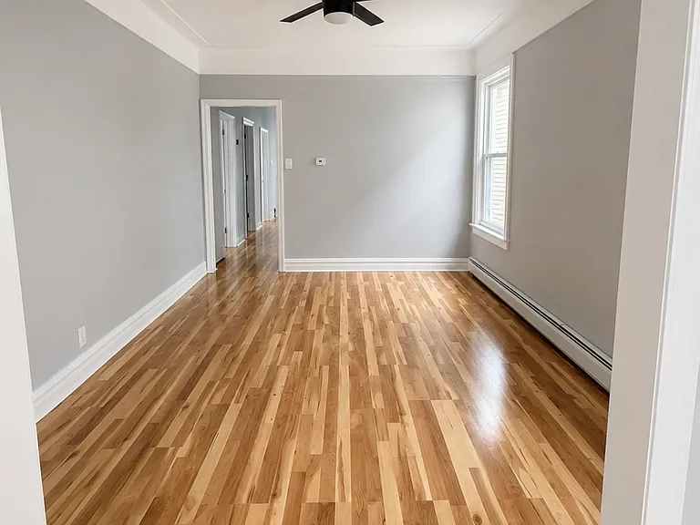152 W 33rd St #2 — Photo 4